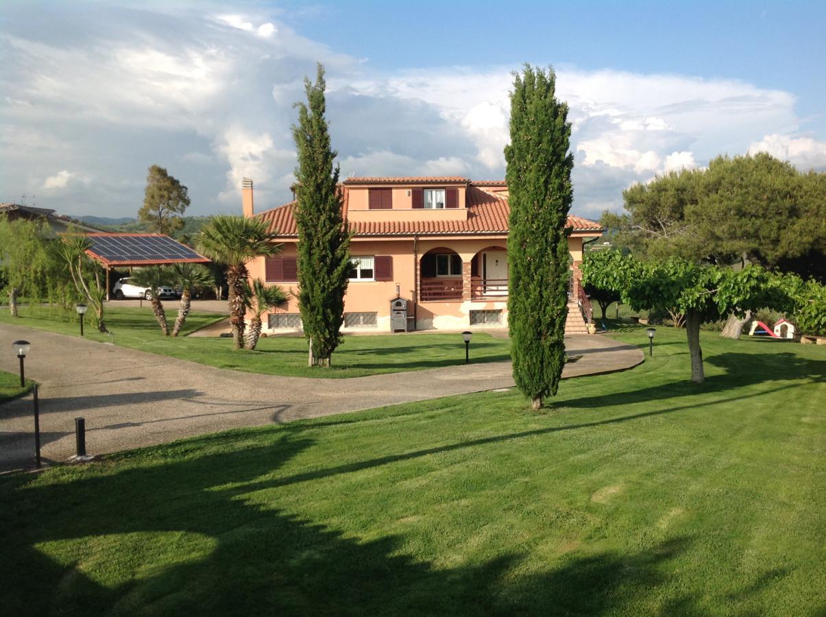Bed & Breakfast La Volpe E L'Uva 圣塔马利奈拉 外观 照片